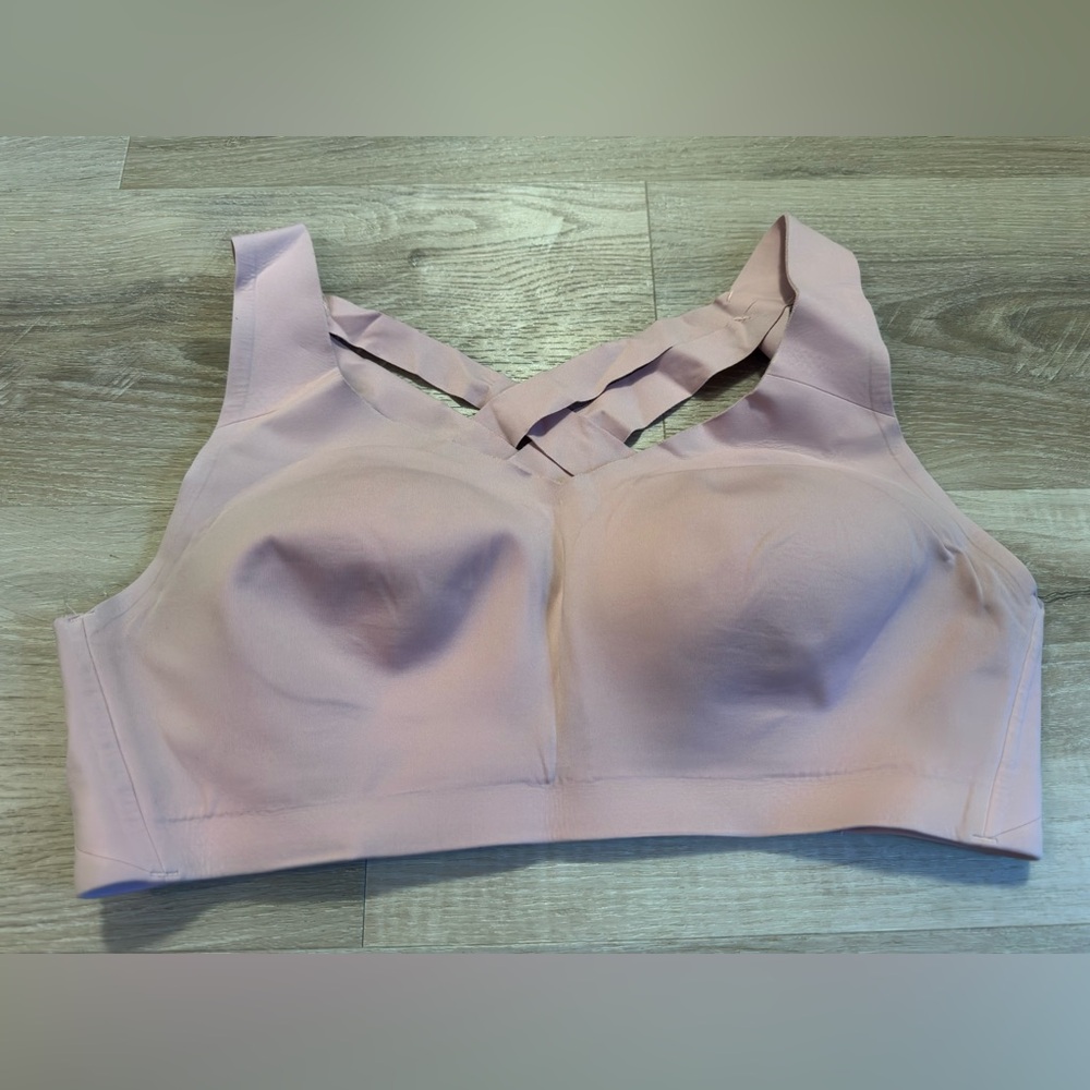 lululemon blush pink molded sports bra with crisscross straps